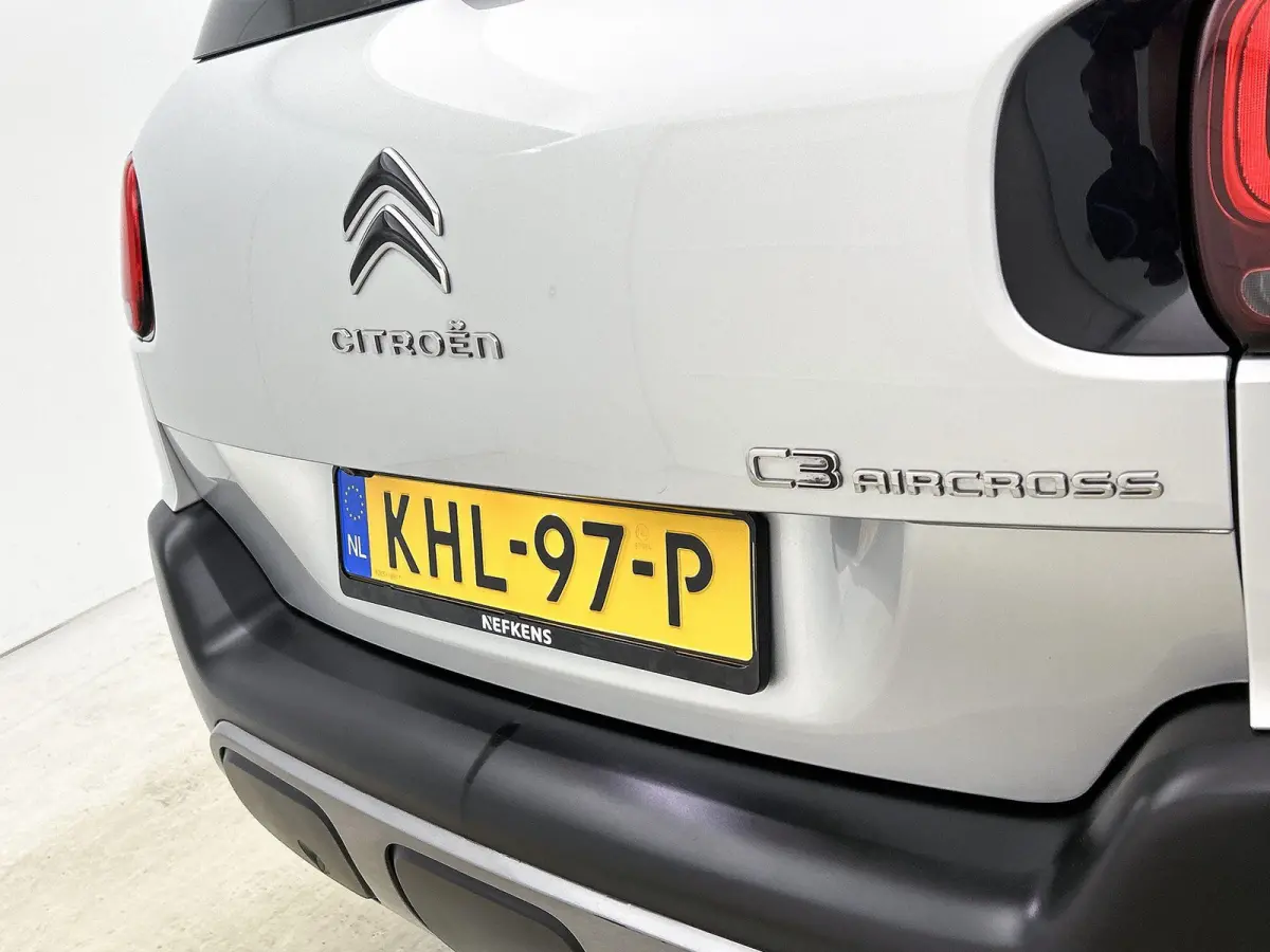 1.2 110pk S&S Shine Automaat | Navigatie | Climate Control | Cruise Control | Camera | 17"LMV | LED | Apple Carplay/Android Auto |