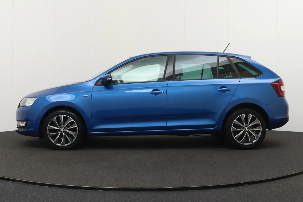 1.0 TSI 96 PK Aut. Business Climate Stoelverw.