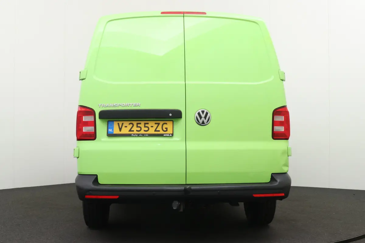 2.0 TDI 150 PK Aut. L2H1 Highline Carplay Navi Trekhaak