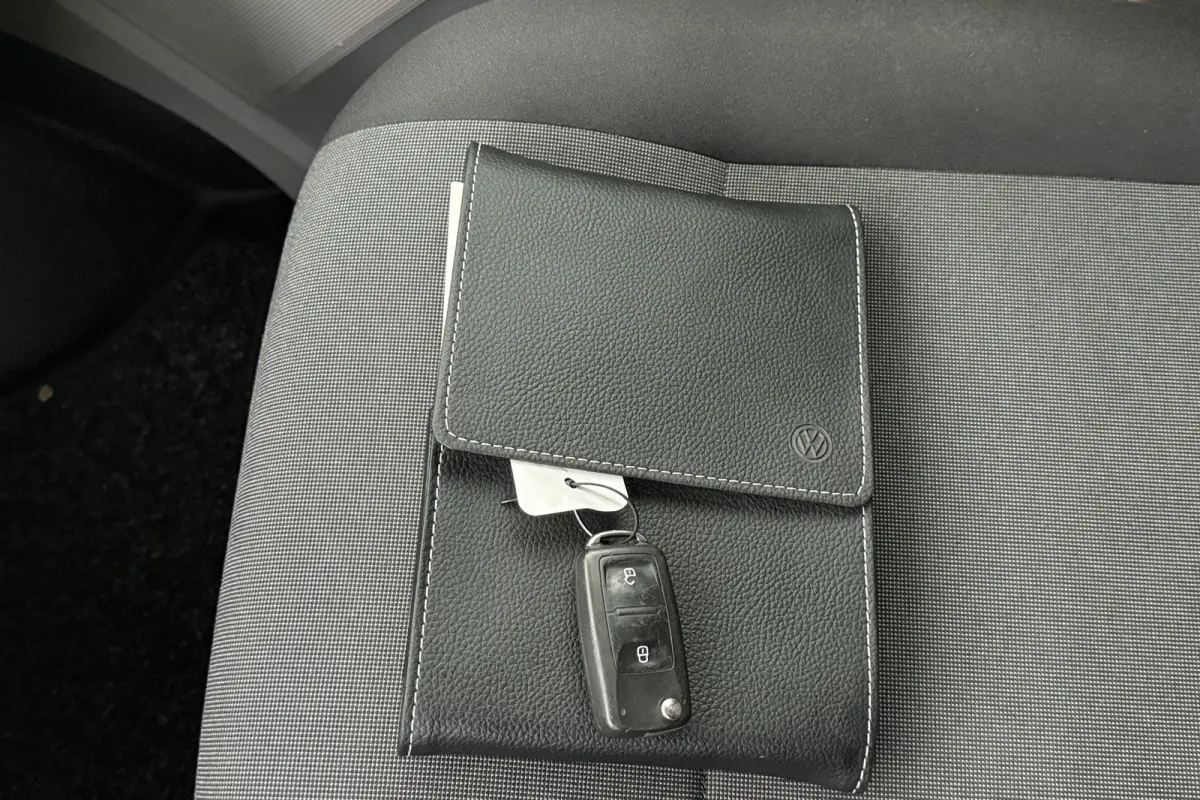 2.0 TDI 150 PK Aut. L2H1 Highline Carplay Navi Trekhaak