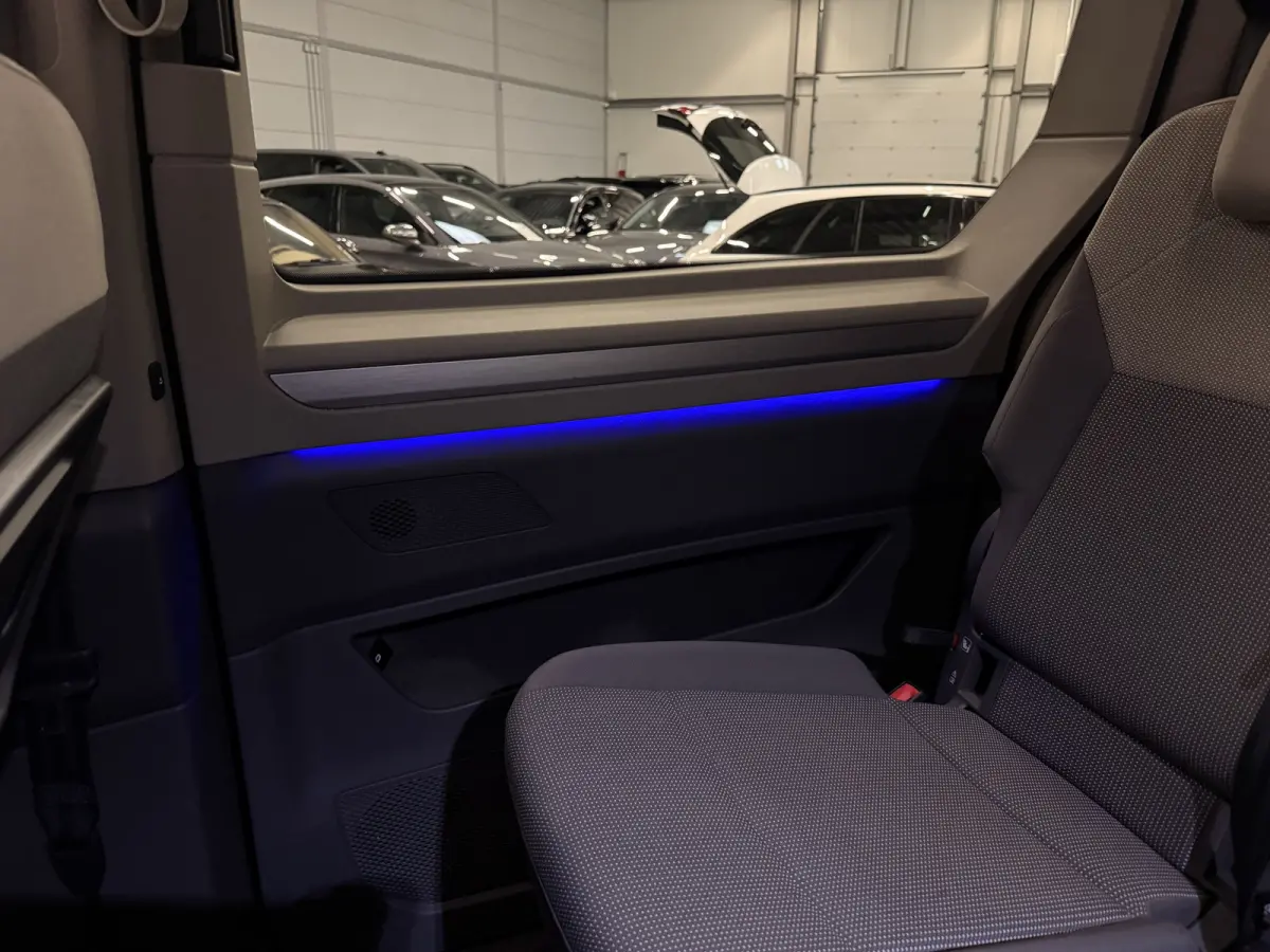 1.4 eHybrid Life 7p. PANO/IQ-LIGHT/19"/SOH 93%/CARPLAY/SFEER/ELECTR.SCHUIFDEUREN/ACC/KEYLESS/STOEL+STUURVERW/PRIVACY/ELECTR.A.KLEP/DEEP-BLACK METALLIC/VOLLEDIG VW DEALER HISTORIE