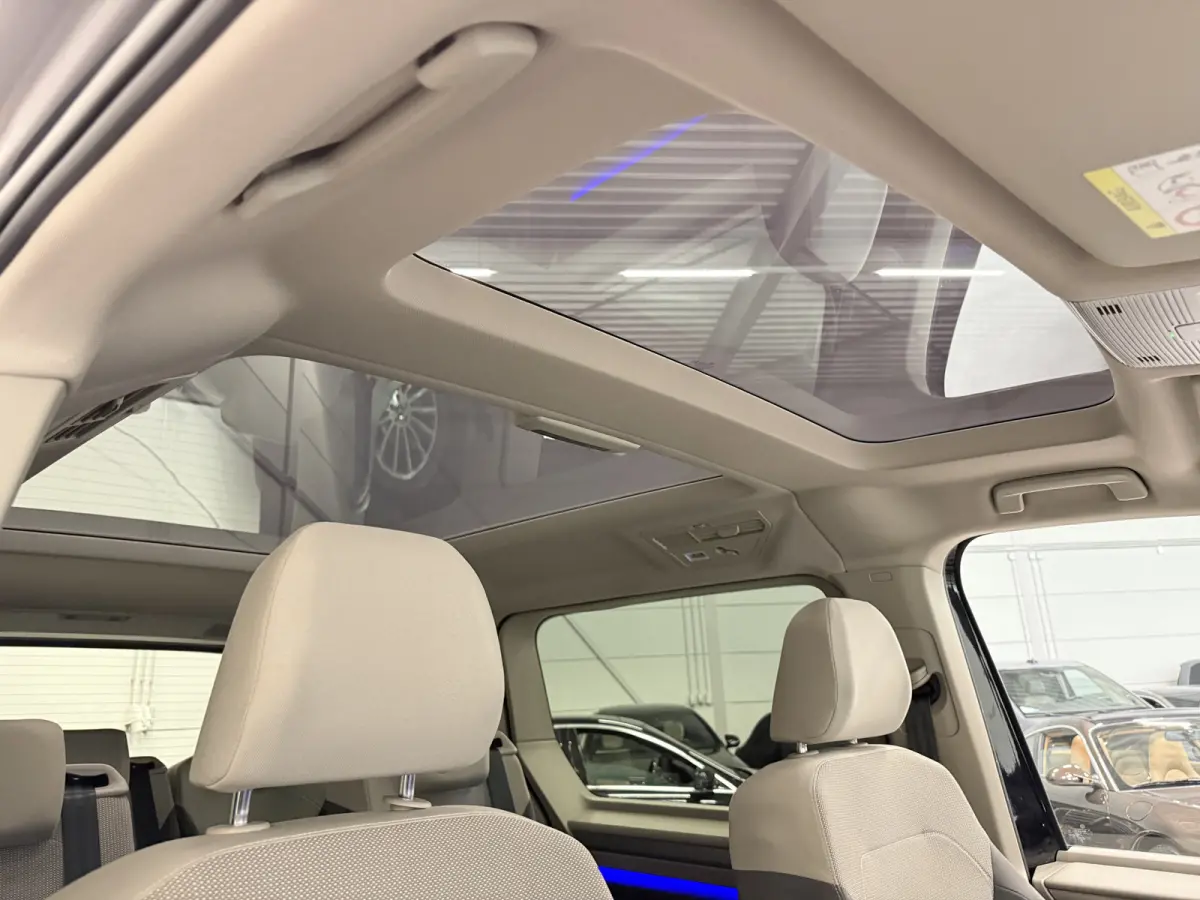 1.4 eHybrid Life 7p. PANO/IQ-LIGHT/19"/SOH 93%/CARPLAY/SFEER/ELECTR.SCHUIFDEUREN/ACC/KEYLESS/STOEL+STUURVERW/PRIVACY/ELECTR.A.KLEP/DEEP-BLACK METALLIC/VOLLEDIG VW DEALER HISTORIE