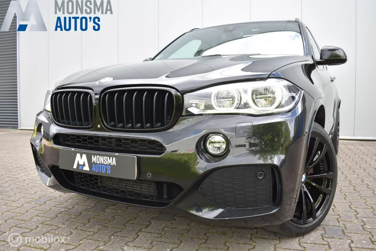 xDrive40d M-Sport Sapphirschwarz Pano Nappa 360° HUD Elek. trekhaak HiFi 20" LMV Etc.