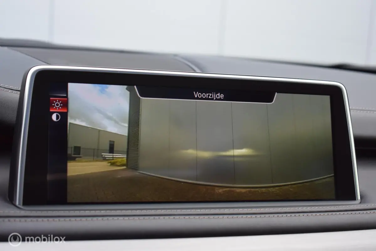 xDrive40d M-Sport Sapphirschwarz Pano Nappa 360° HUD Elek. trekhaak HiFi 20" LMV Etc.
