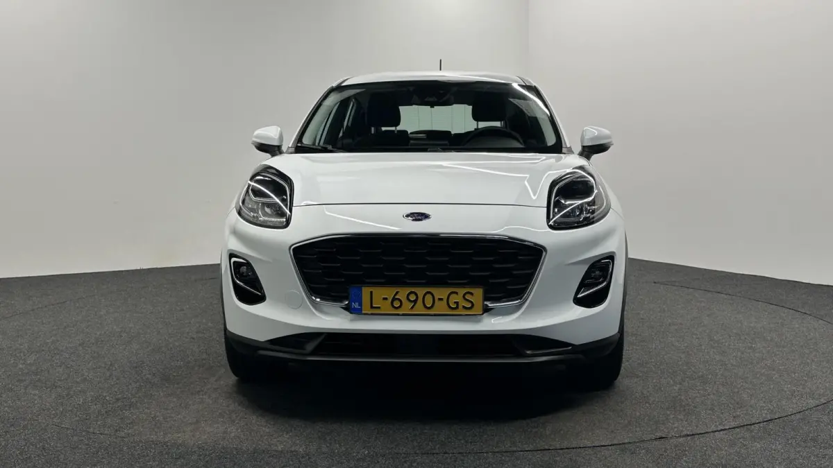 1.0 EcoBoost Connected NAVI CARPLAY CRUISE LM 50000 KM.