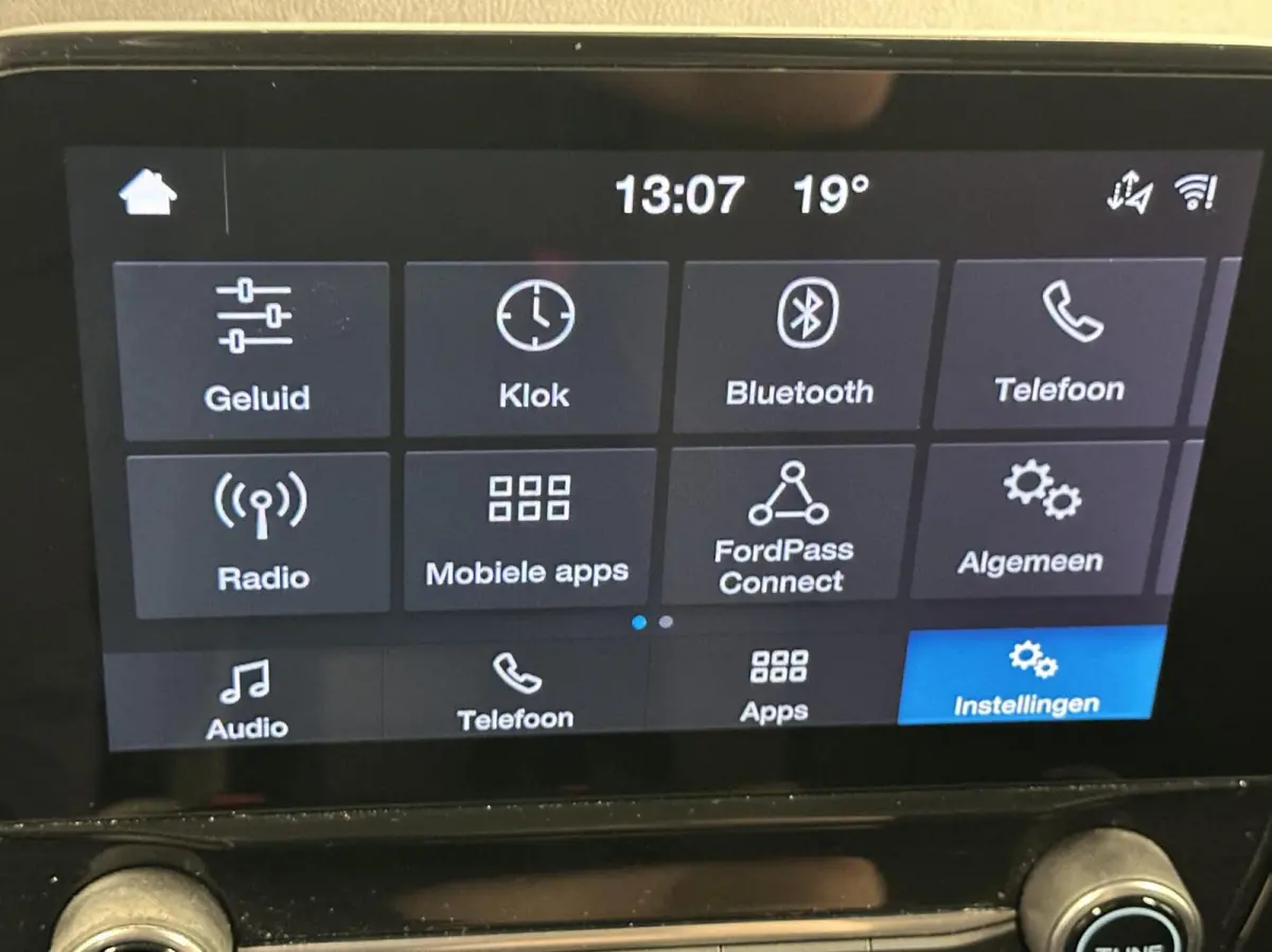 1.0 EcoBoost Connected NAVI CARPLAY CRUISE LM 50000 KM.