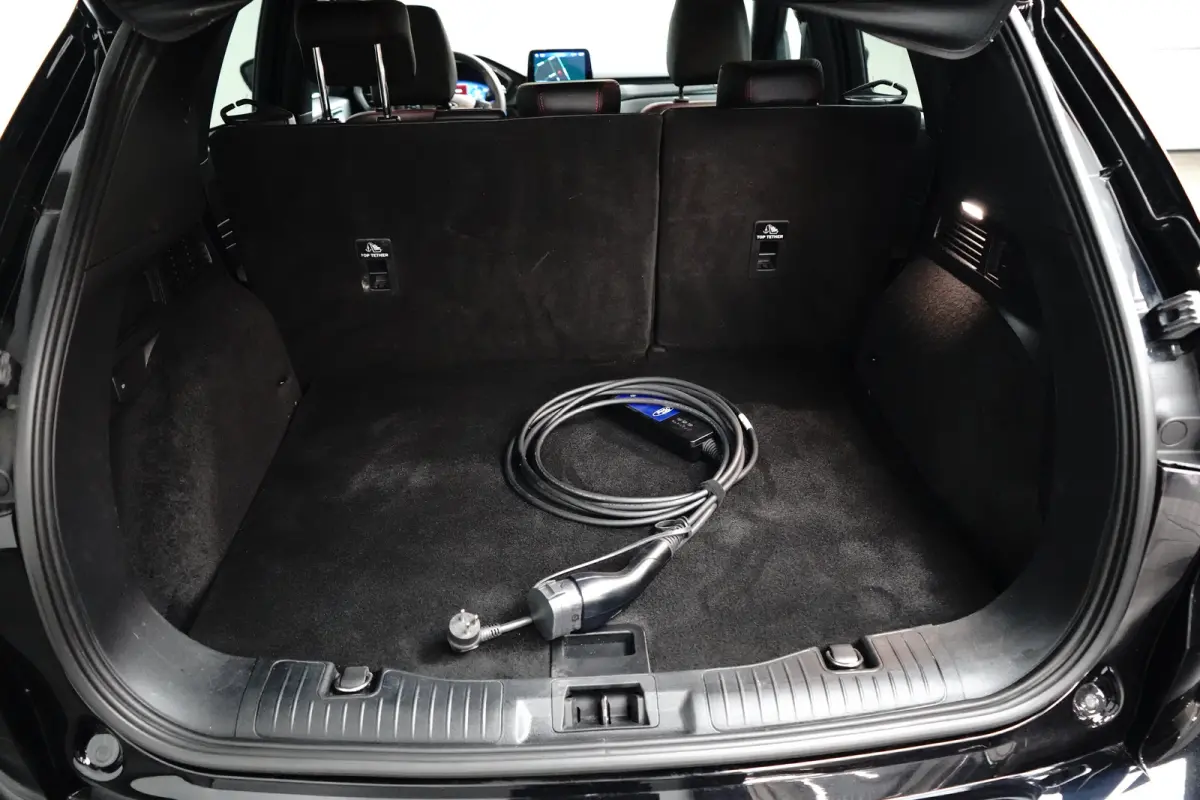 2.5 PHEV ST-Line X | 87,6% SoH | Achteruitrijcamera | Apple Carplay/Android Auto|telefoonintegratie premium | Cruise control adaptief met Stop&Go en stuurhulp