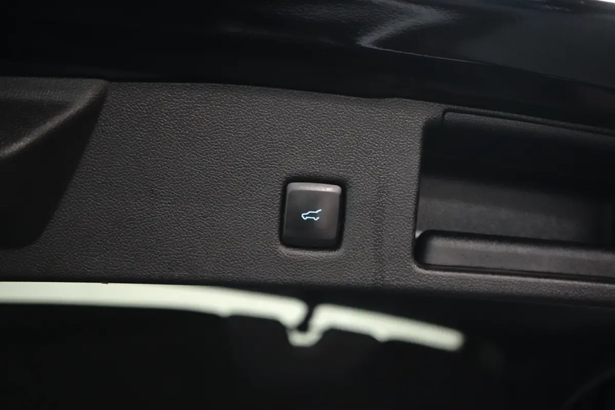 2.5 PHEV ST-Line X | 87,6% SoH | Achteruitrijcamera | Apple Carplay/Android Auto|telefoonintegratie premium | Cruise control adaptief met Stop&Go en stuurhulp