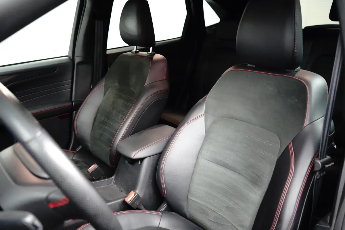 2.5 PHEV ST-Line X | 87,6% SoH | Achteruitrijcamera | Apple Carplay/Android Auto|telefoonintegratie premium | Cruise control adaptief met Stop&Go en stuurhulp