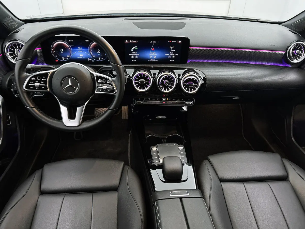 A 250 e Business Line | Climate Control | Sfeerverlichting | Stoelverwarming | Achteruitrijcamera | Parkeersensoren |