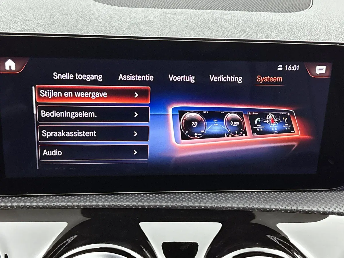 A 250 e Business Line | Climate Control | Sfeerverlichting | Stoelverwarming | Achteruitrijcamera | Parkeersensoren |