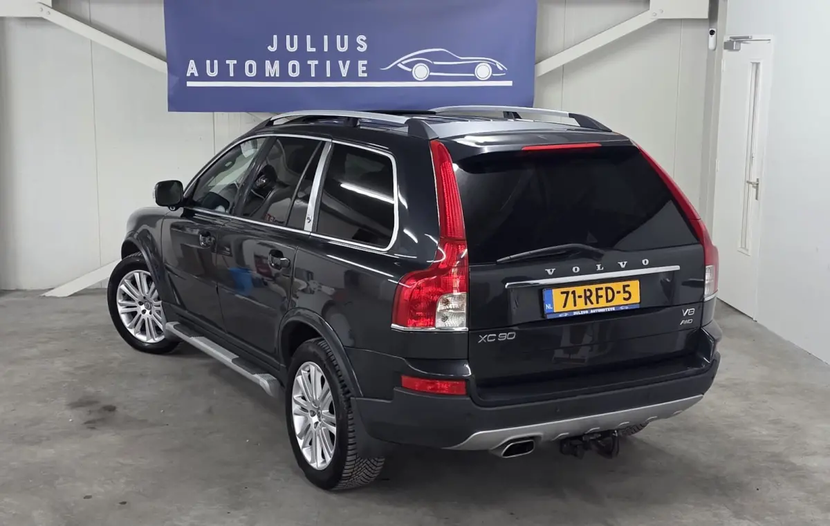 4.4 V8 Executive 1e Eigenaar Volledig Onderhouden Trekhaak Stoelventilatie en massage!