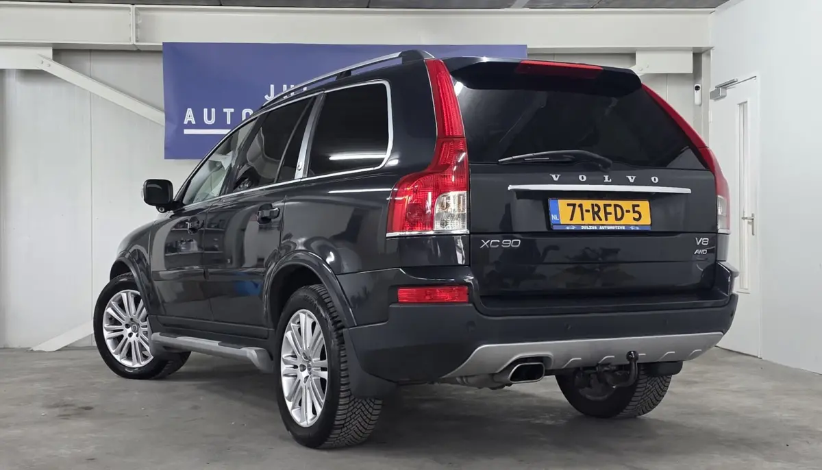 4.4 V8 Executive 1e Eigenaar Volledig Onderhouden Trekhaak Stoelventilatie en massage!