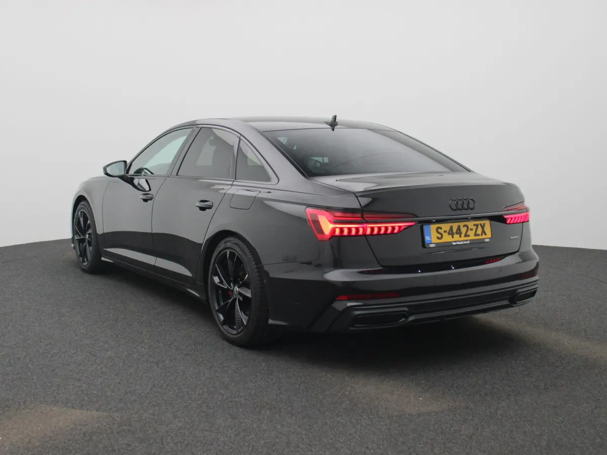 55 TFSI e quattro Pro Line S Competition | Automaat | Stoelverwarming | Stuurverwarming | Sfeerverlichting | Parkeersensoren |