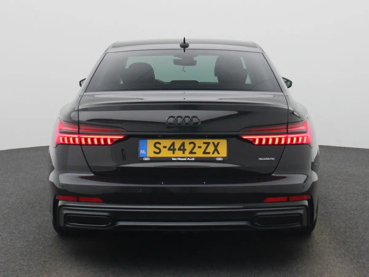 55 TFSI e quattro Pro Line S Competition | Automaat | Stoelverwarming | Stuurverwarming | Sfeerverlichting | Parkeersensoren |