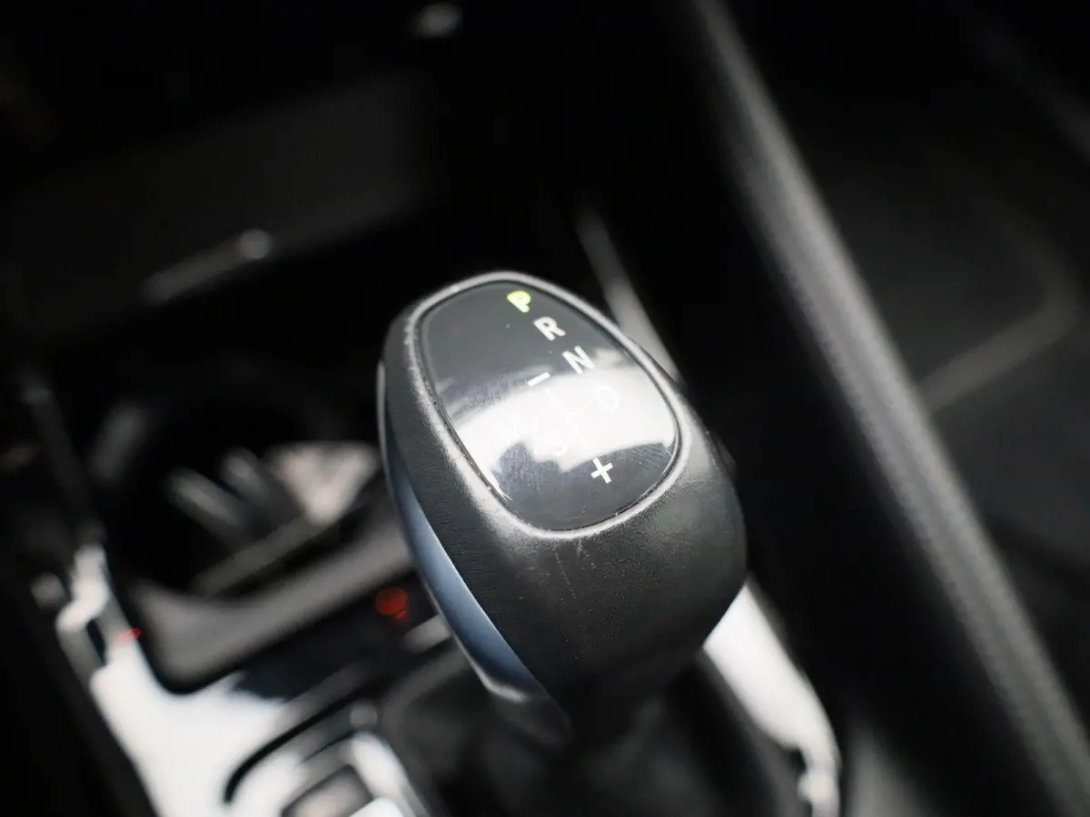 xDrive25e | Automaat | Head-up Display | Achteruitrijcamera | Parkeersensoren |