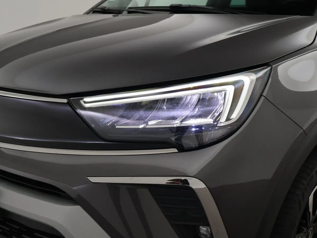 1.2 TURBO + TREKHAAK | CAMERA | DAB+ | APPLE CARPLAY | PRIVACY GLASS | LED