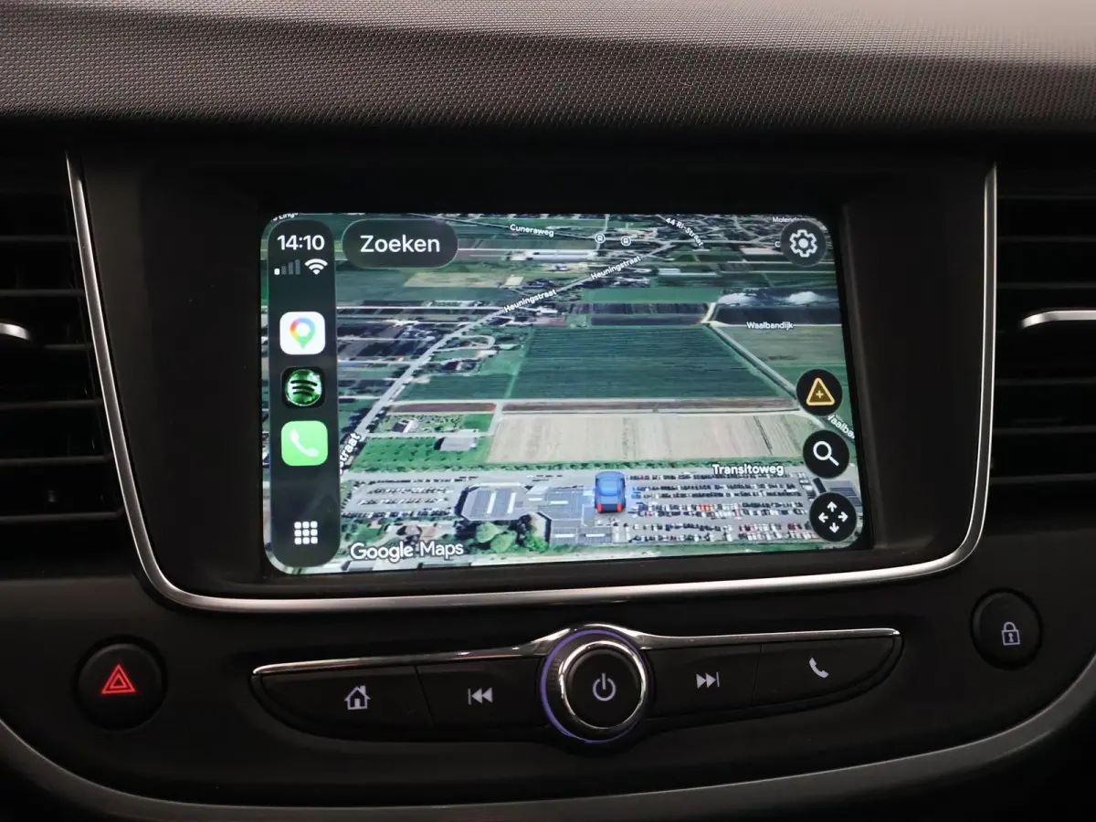 1.2 TURBO + TREKHAAK | CAMERA | DAB+ | APPLE CARPLAY | PRIVACY GLASS | LED