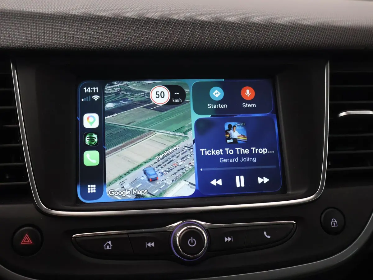 1.2 TURBO + TREKHAAK | CAMERA | DAB+ | APPLE CARPLAY | PRIVACY GLASS | LED