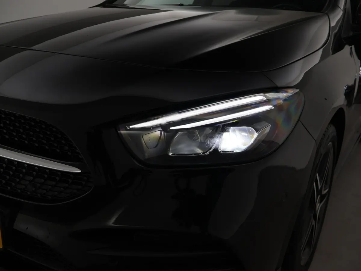 250e 218 PK AMG NIGHT + SFEERVERLICHTING | CAMERA | 18 INCH | STOELVERWARMING