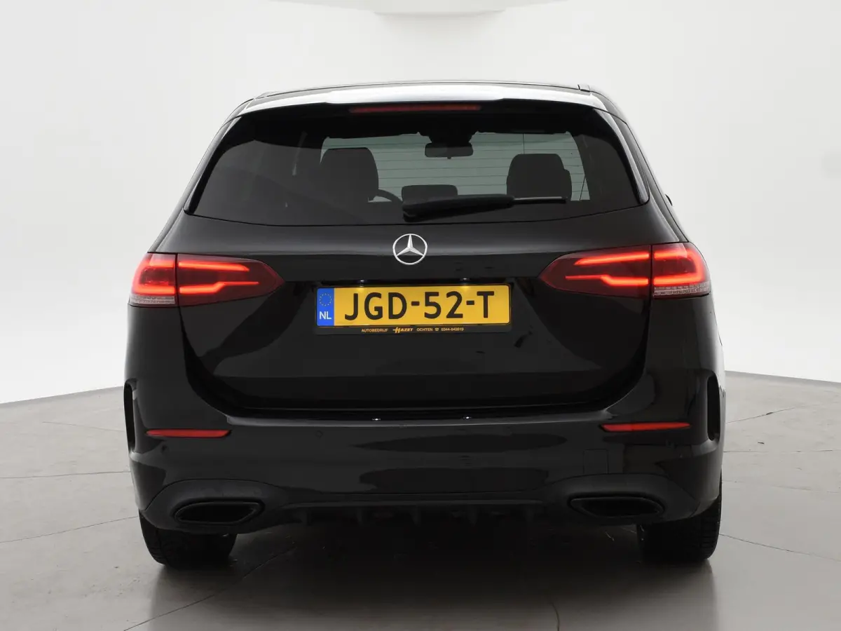 250e 218 PK AMG NIGHT + SFEERVERLICHTING | CAMERA | 18 INCH | STOELVERWARMING