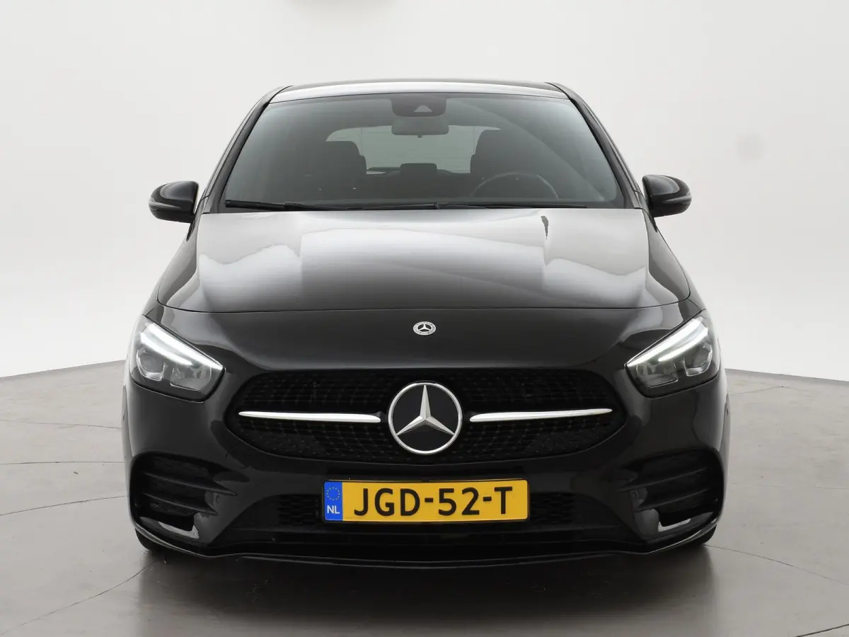 250e 218 PK AMG NIGHT + SFEERVERLICHTING | CAMERA | 18 INCH | STOELVERWARMING