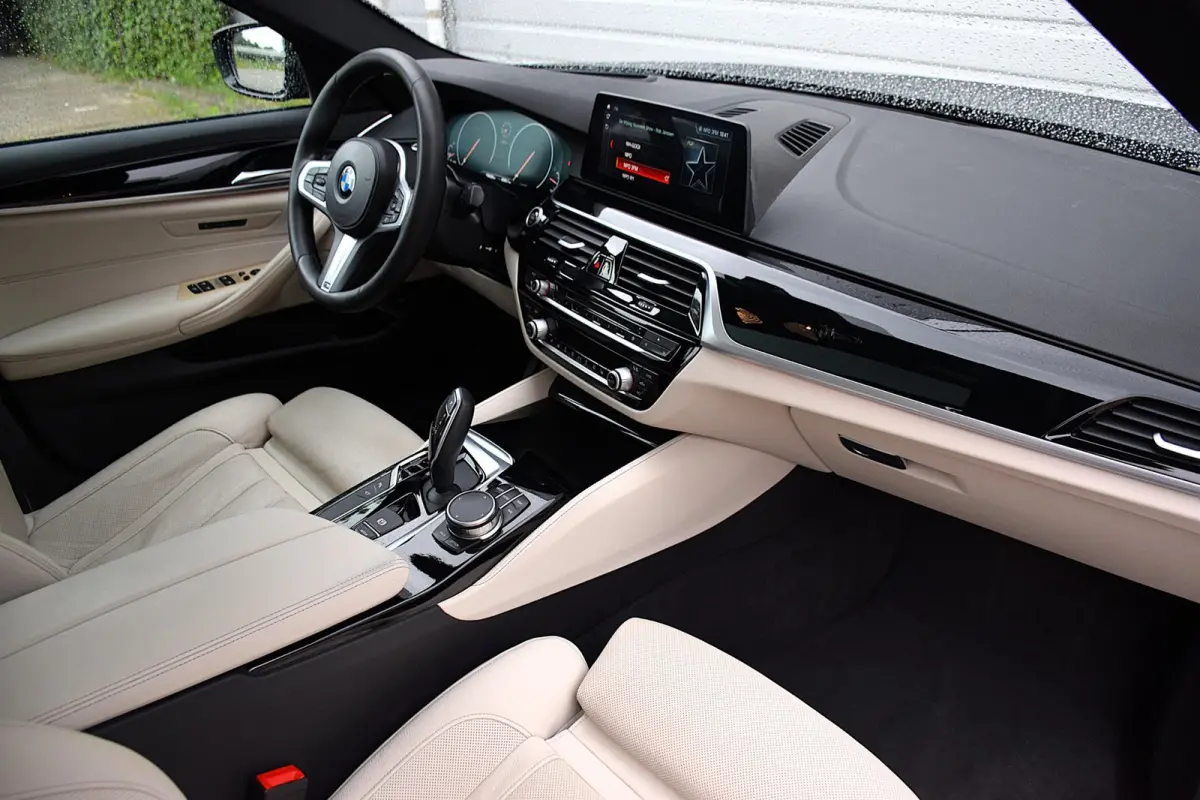 530i High Executive Edition*Dak*Navi*360Cam*M-Pakket*20"inch