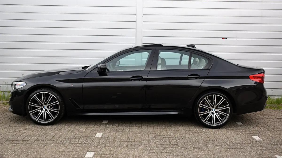 530i High Executive Edition*Dak*Navi*360Cam*M-Pakket*20"inch