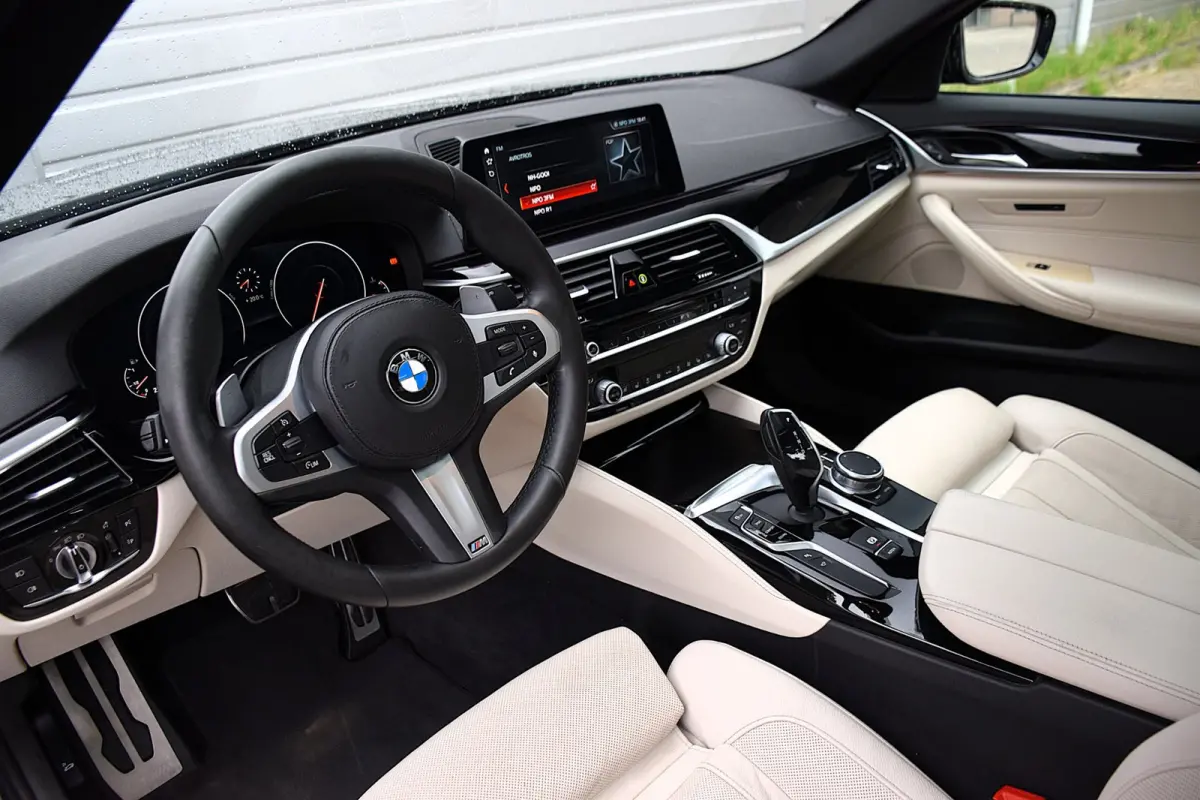 530i High Executive Edition*Dak*Navi*360Cam*M-Pakket*20"inch