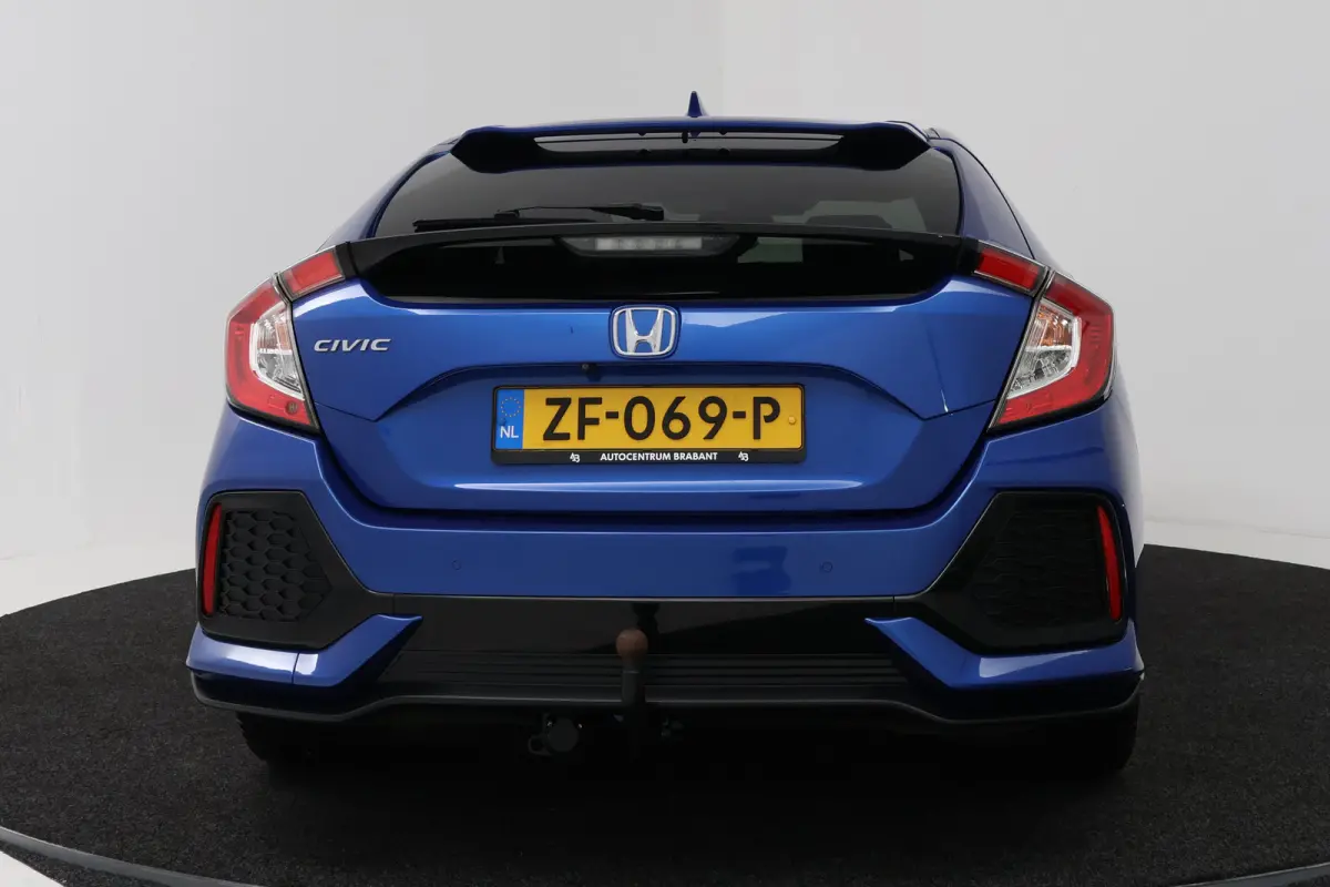 1.0 i-VTEC Elegance (TREKHAAK, DIGITALE COCKPIT, CAMERA, STOELVERWARMING, CRUISE ADAPTIEF, PARKEERSENSOREN)
