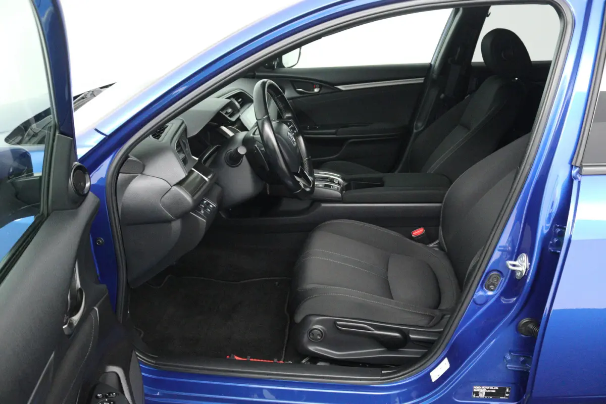 1.0 i-VTEC Elegance (TREKHAAK, DIGITALE COCKPIT, CAMERA, STOELVERWARMING, CRUISE ADAPTIEF, PARKEERSENSOREN)