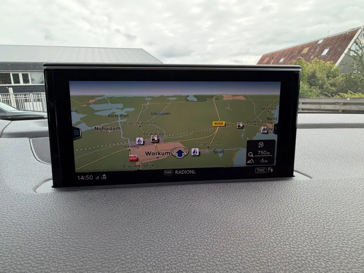 SQ7 4.0 TDI SQ7 quattro / Pano / Night Vision / AWS / Head Up / Alcantara / Grijs kenteken .