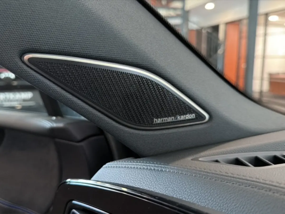 1.5 TSI e HYBRID R-LINE 272 PK LEDER/PANO-DAK/TREKHAAK/H&K/360CAMERA
