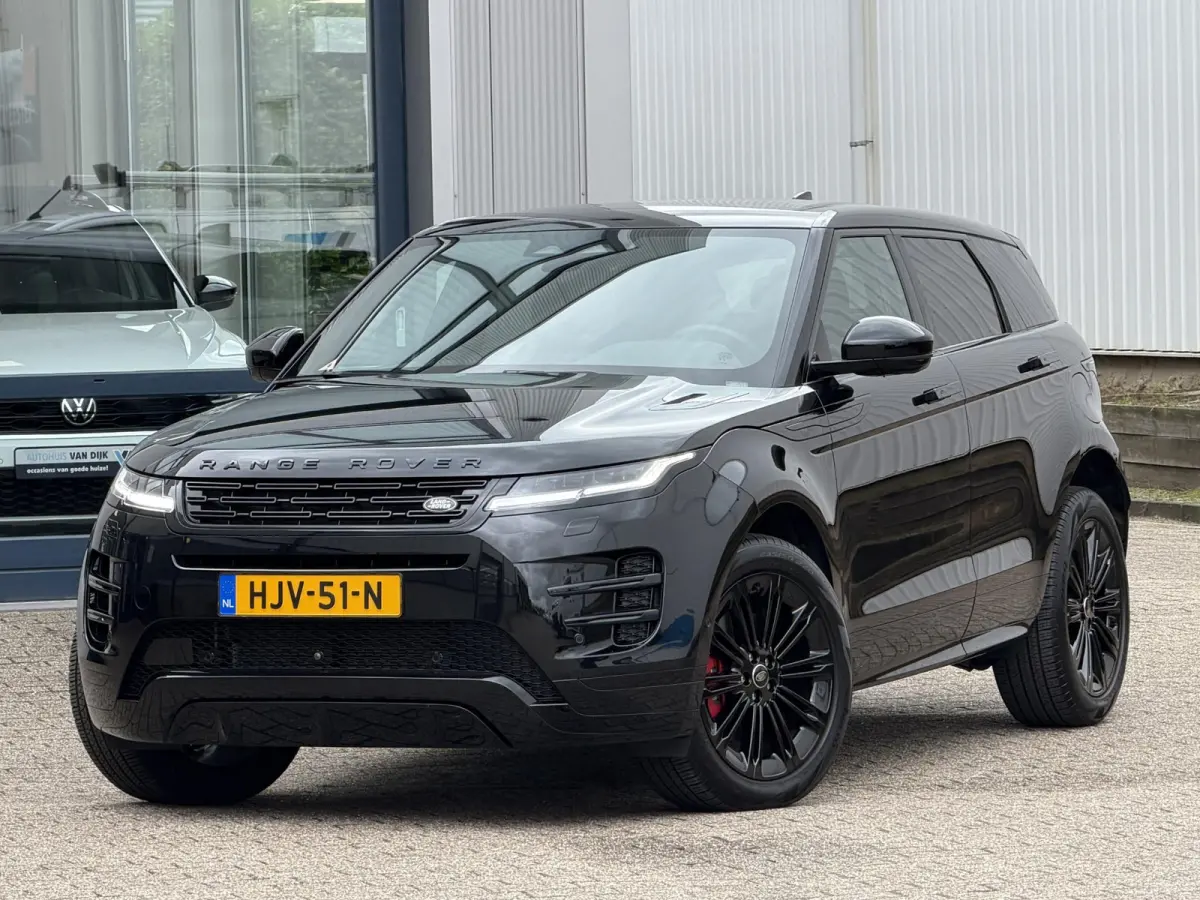 1.5 P270e SE Dynamic | NL-auto 1e eig. / Pano-schuifdak / Blackpack