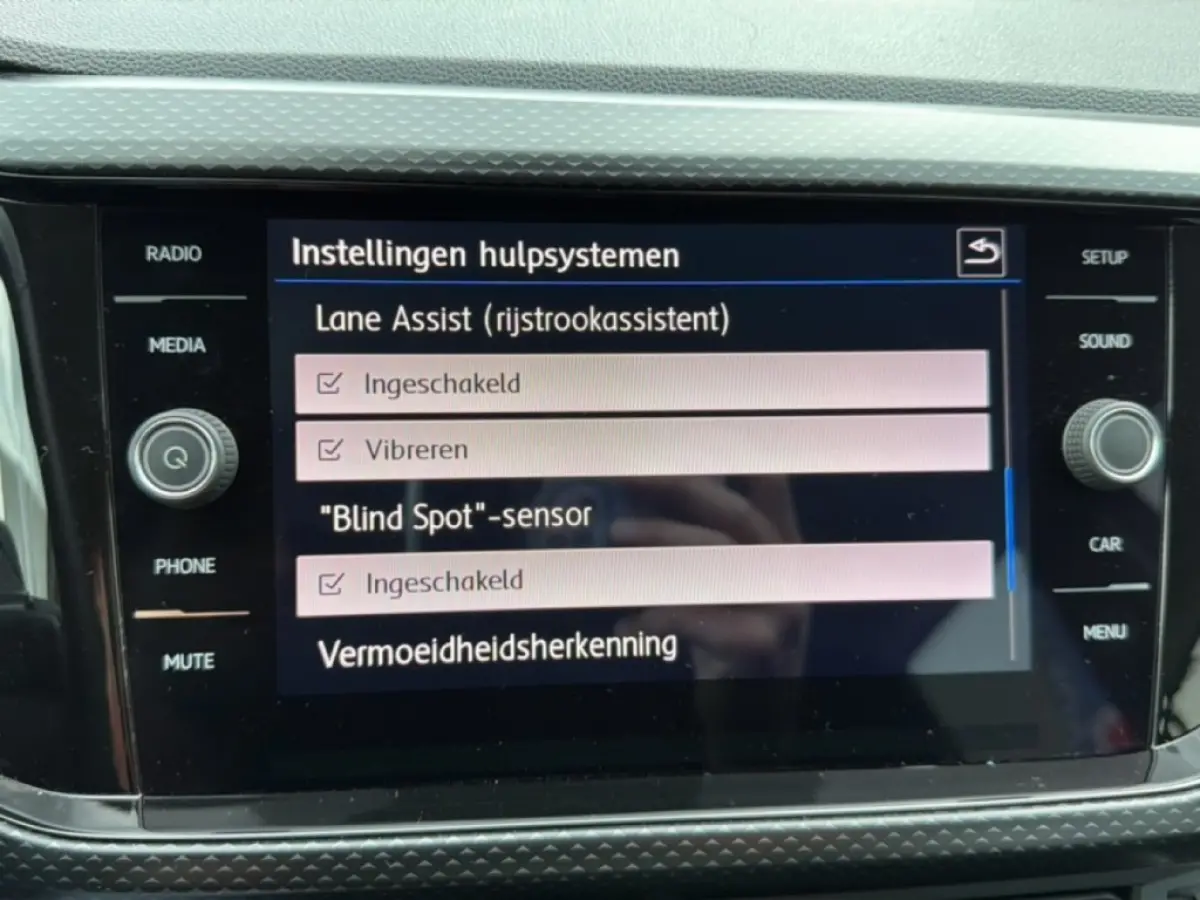 1.0 TSI LIFE 95PK ACC/STOELVERW/PDC