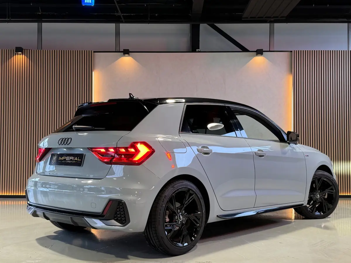 30 TFSI S-Line|Keyless|Clima|Carplay|Matrix