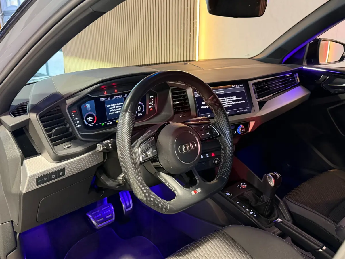 30 TFSI S-Line|Keyless|Clima|Carplay|Matrix