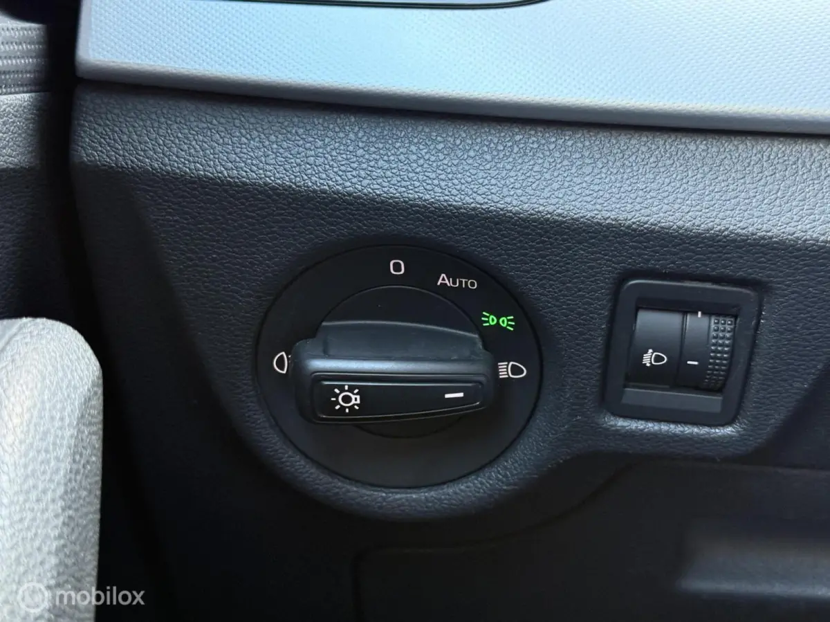 1.0 TSI Ambition | BTW | CARPLAY | CLIMA