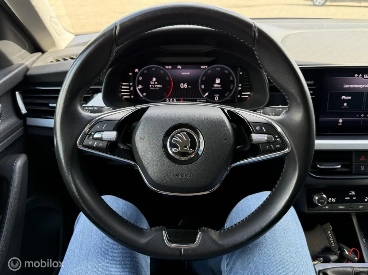1.0 TSI Ambition | BTW | CARPLAY | CLIMA