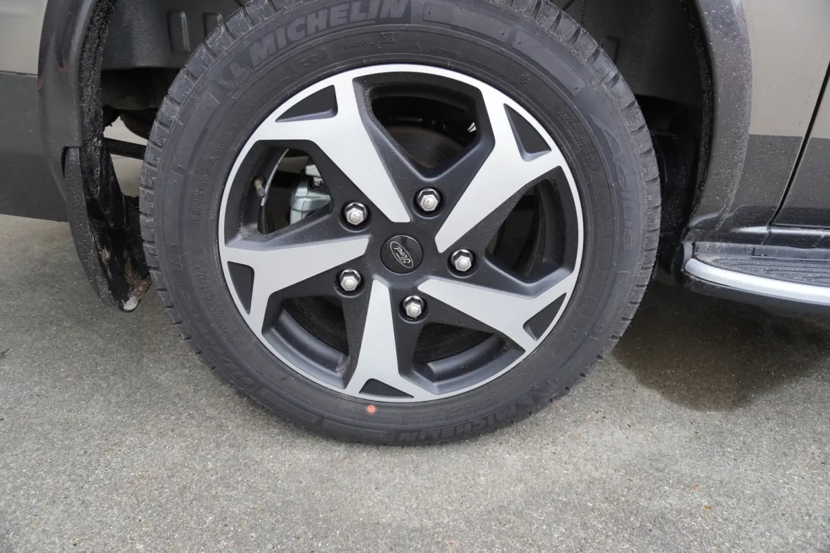 300S 2.0 TDCI 130PK L1H1 Limited Active edition Nr. V098 | Airco | Cruise | Apple-Android auto