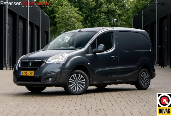 bestel 120 1.6 BlueHDi 100 L1 Première