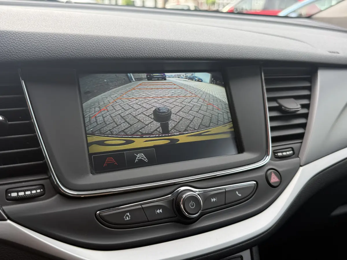 1.2 Edition | TREKHAAK | NAVI | FULL LED | CRUISE | CARPLAY |