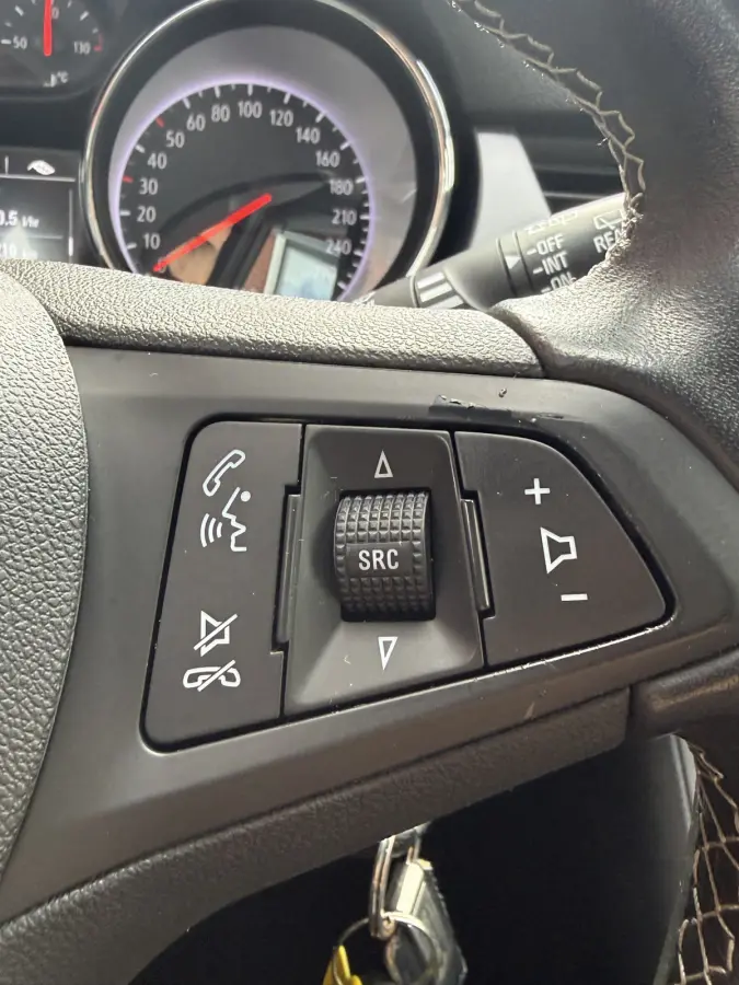 1.2 Edition | TREKHAAK | NAVI | FULL LED | CRUISE | CARPLAY |
