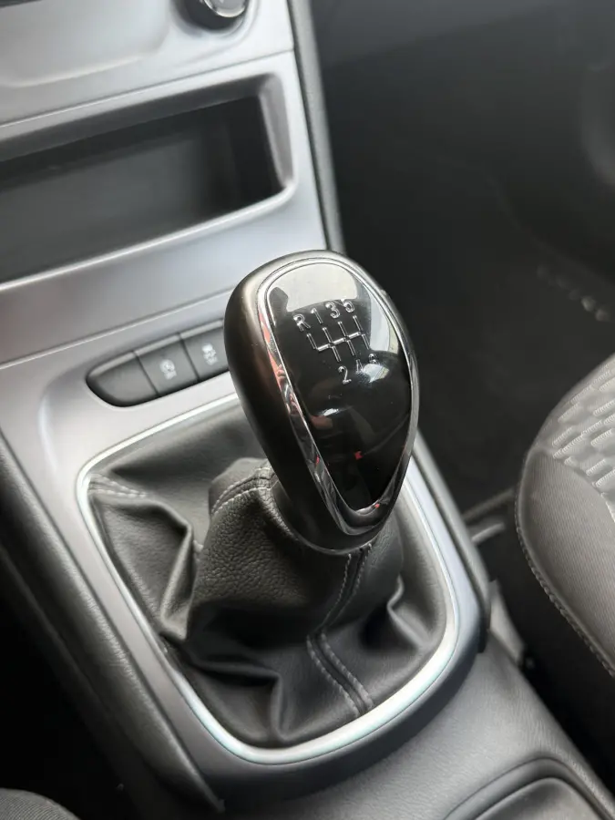 1.2 Edition | TREKHAAK | NAVI | FULL LED | CRUISE | CARPLAY |