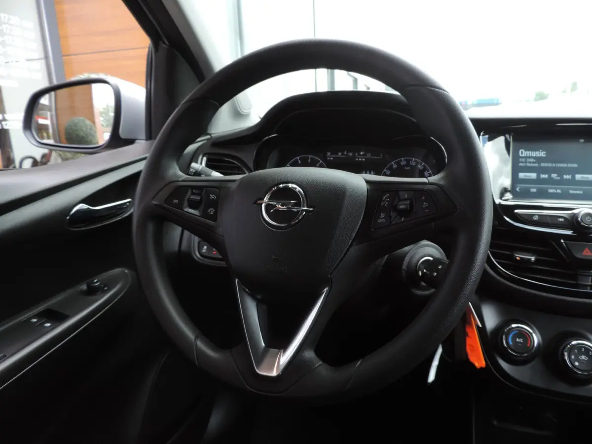 1.0 Online Edition 42.000km | CarPlay | PDC | 15'' | Priv.glas | Cruise contr | DAB | Bluetooth