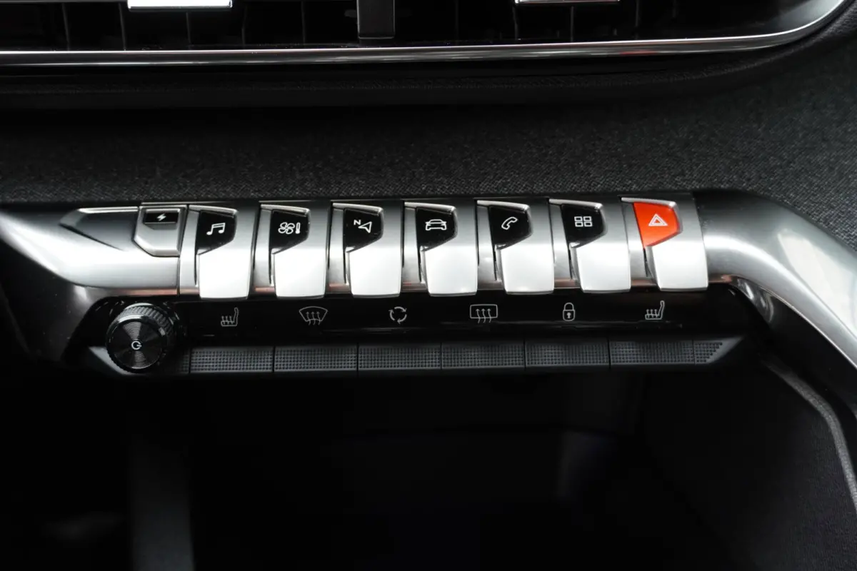 1.6 HYbrid Allure Business NAP Clima/Cruise/Cam