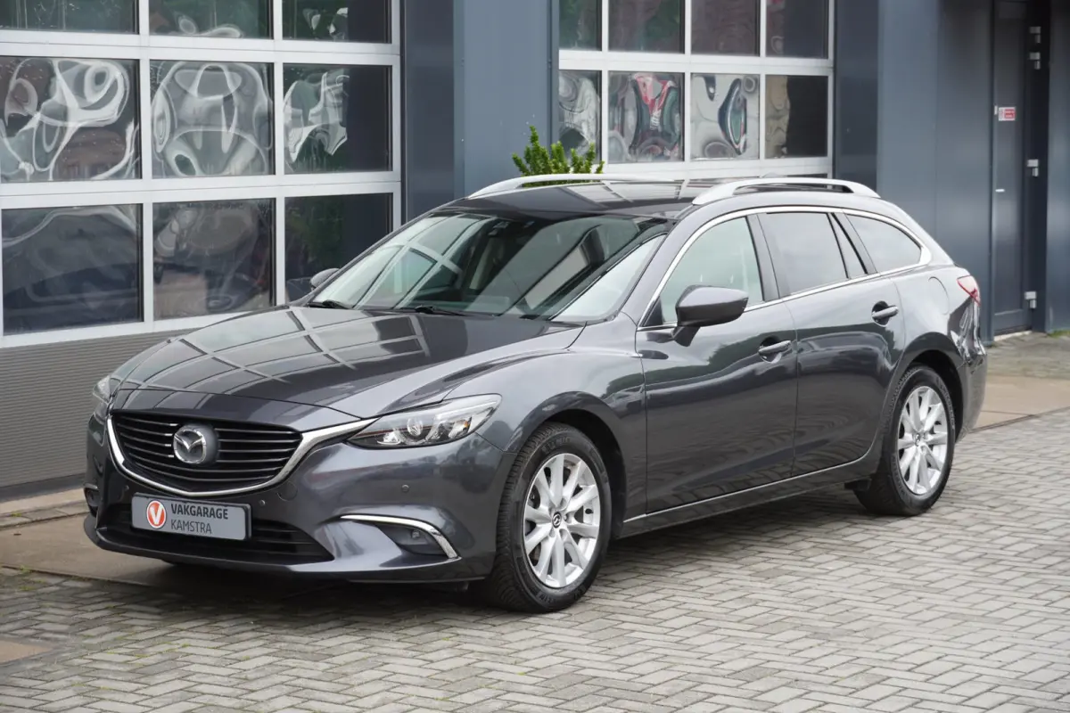 2.0 SkyActiv-G 165PK NAP Leder/BOSE/Navi