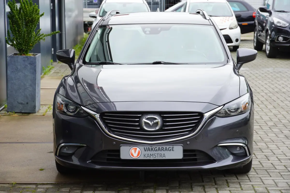 2.0 SkyActiv-G 165PK NAP Leder/BOSE/Navi