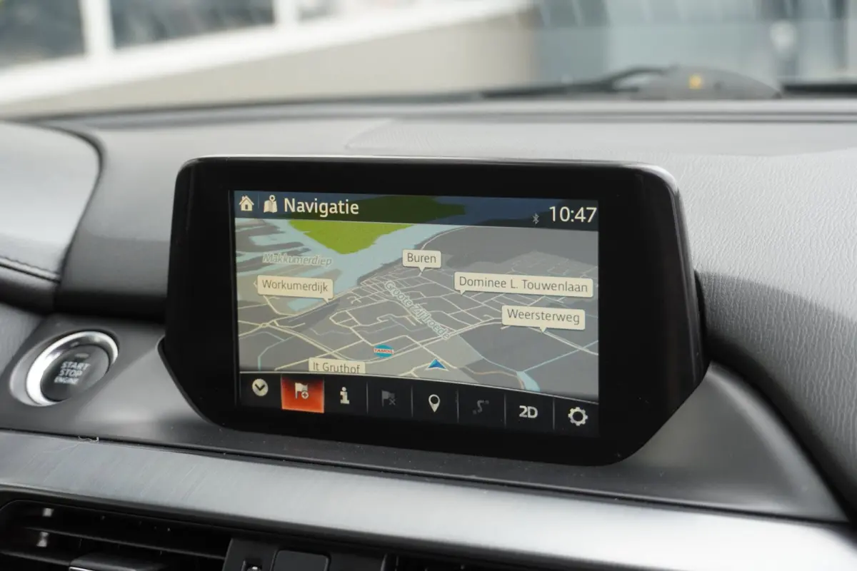 2.0 SkyActiv-G 165PK NAP Leder/BOSE/Navi
