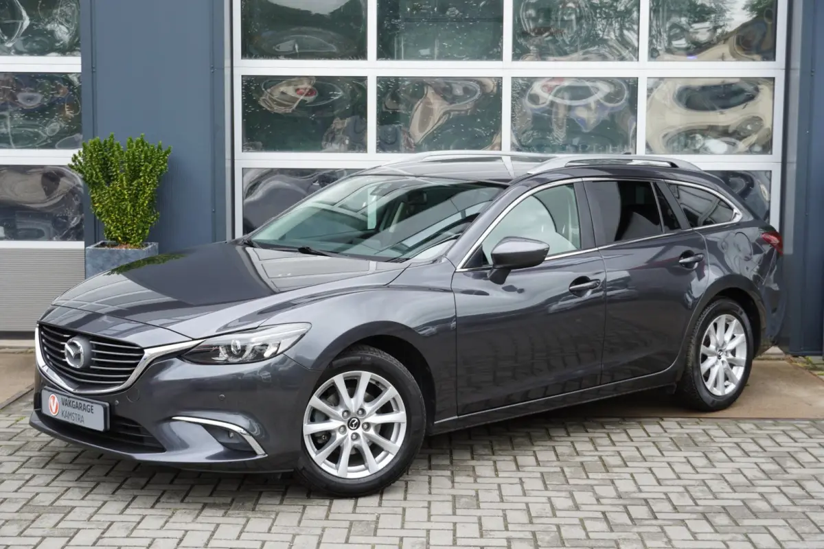 2.0 SkyActiv-G 165PK NAP Leder/BOSE/Navi